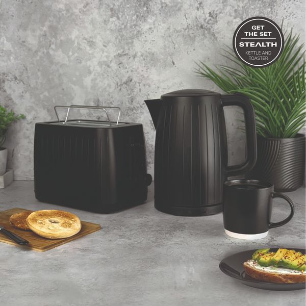 Hamilton Beach Kettle And Toaster Set Stealth Collection Black