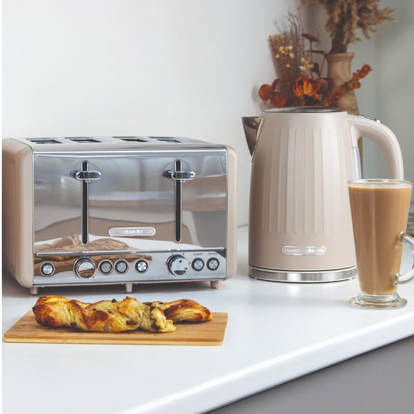 Hamilton Beach Kettle And Toaster Set Harmony Collection Cappuccino Grey